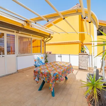 Maga House Apartment