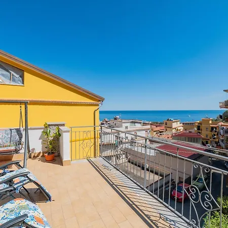 Maga House Apartment *